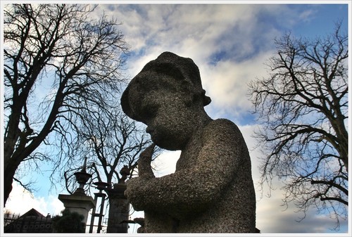Musizierender knabe waschbeton - musizierender,